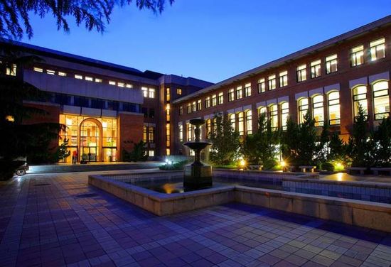 北京·清华大学